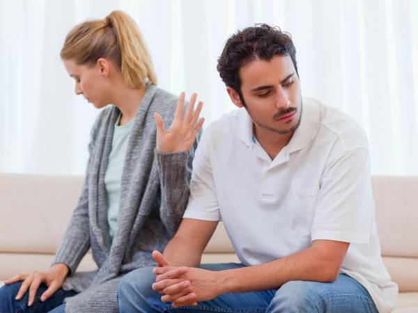 それ以上は言わないで！男性が彼女に言われるとうんざりするセリフ3つ