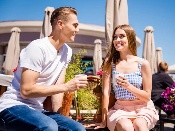 心を開いたわけじゃない！誤解しやすい男性の「じつは脈なし言動」4つ