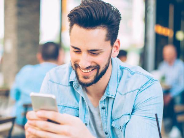 好きになっちゃう！男性が思わずドキッとするLINEフレーズとは