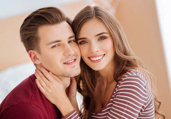 これは脈あり♡男性が好きな女性に見せる「本命サイン」