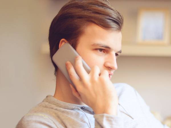 メロメロ注意♡彼をキュンとさせる「おやすみLINE」とは