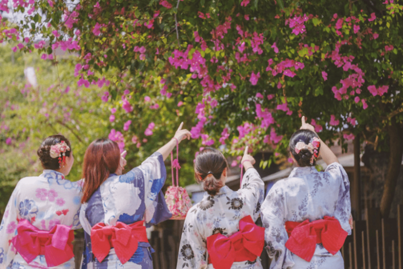 浴衣 髪飾りのおすすめ9選 浴衣の色と柄に合わせてタイプと大きさで選ぶ Exciteママアイテム