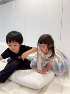 川崎希、よく喋るようになった可愛い娘と息子の2ショットを公開「2人が仲良く話してる時間が1番すき」