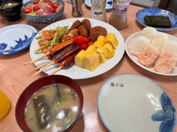 杉浦太陽、実家の食卓に並んだ朝食を公開「いろいろ用意してくれてありがとう」