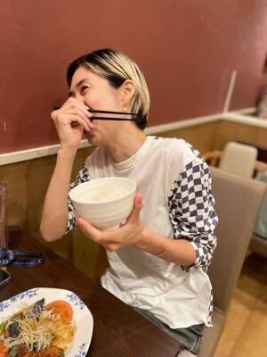 おばたのお兄さん、妻・山崎夕貴アナと大好きな店に行き8分20秒で食べた料理「少しゆっくり食べました！」