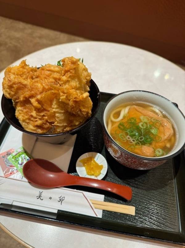 堀ちえみ、夫と空港で夕食を堪能「想像をはるかに超えた多さ」