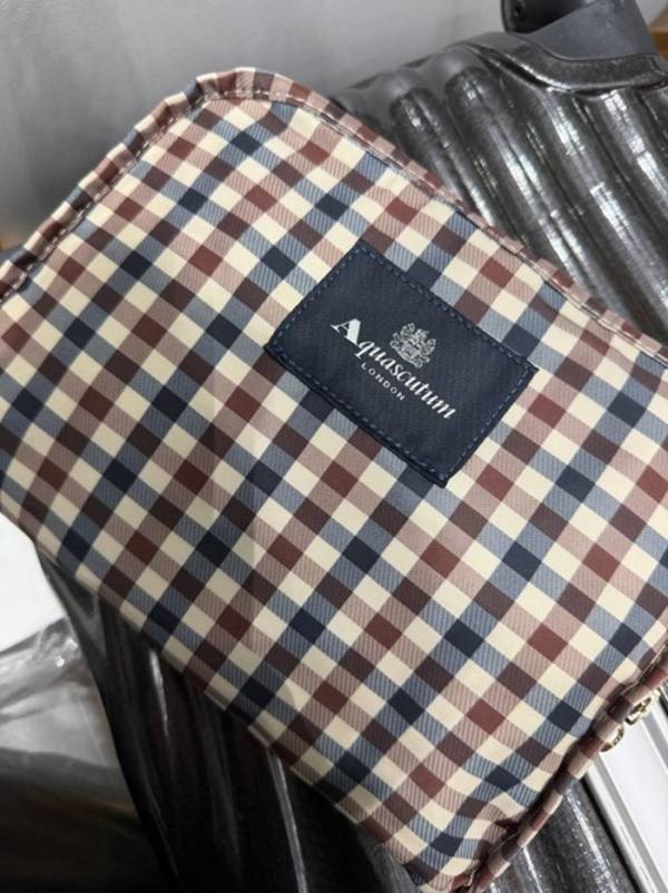 細川直美、JALの機内販売で即決購入した品を公開「こういった物があったら良いな」