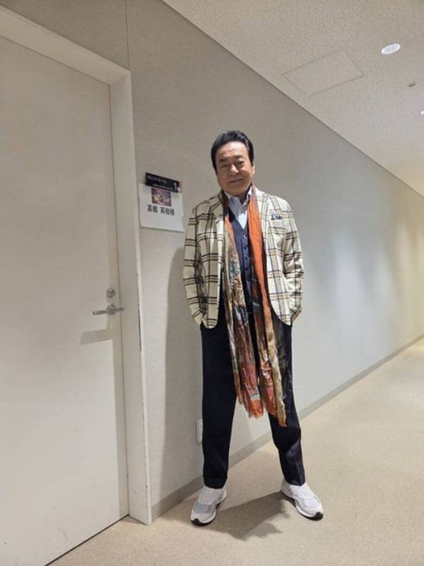 高橋英樹、秋の装いで番組収録に参加したことを報告「チェック柄もたまには良いですね」