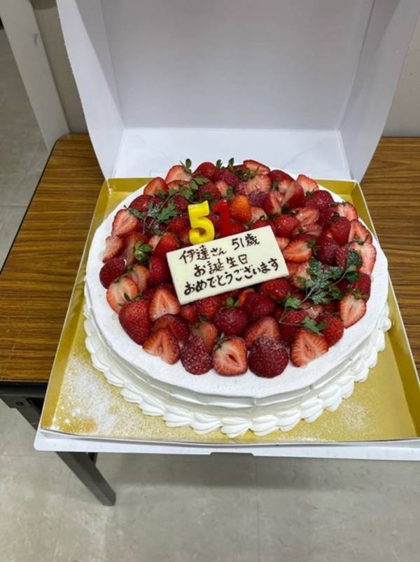 サンド富澤、単独ライブツアー初日に相方を祝福「死ぬまで面白いオッサンでいてほしい」