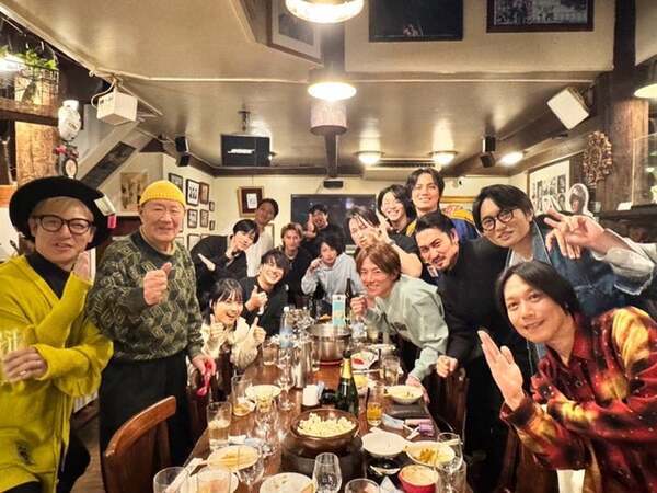 杉浦太陽、森次晃嗣らウルトラファミリー集結を報告「世代を超えて深まっていくなぁ」