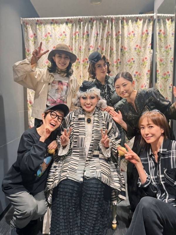 戸田恵子、黒柳徹子を舞台を観劇し“超人テツコ”と絶賛「これまでで一番お元気なのでは？」