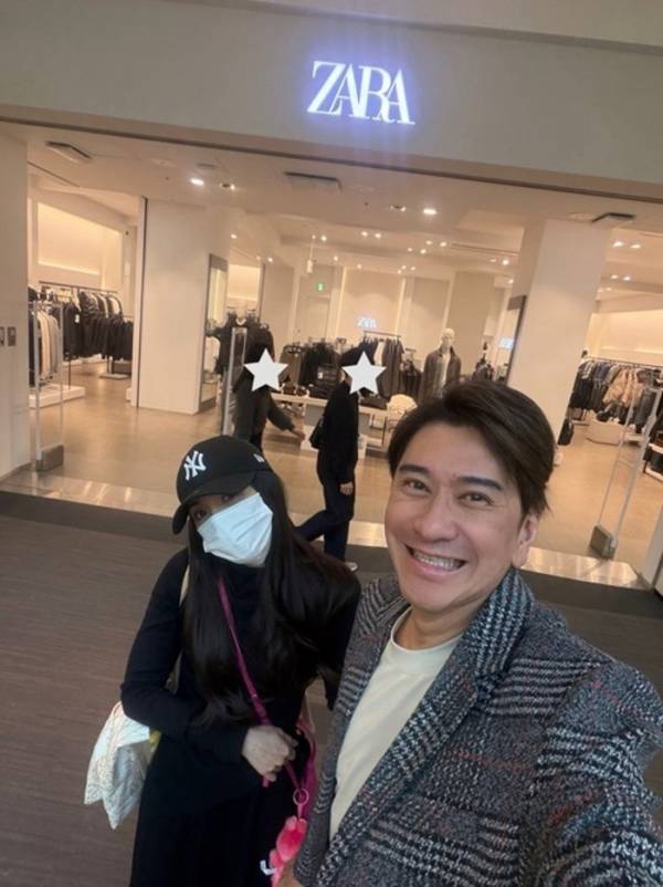 川崎麻世、妻とZARAで買い物し購入した品を報告「今流行りだからね」