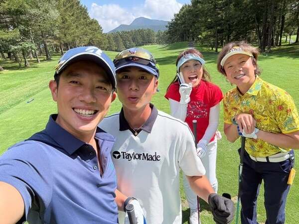 佐藤弘道「一年前は諦めたゴルフ」軽井沢での家族旅行を報告「幸せいっぱいです！」