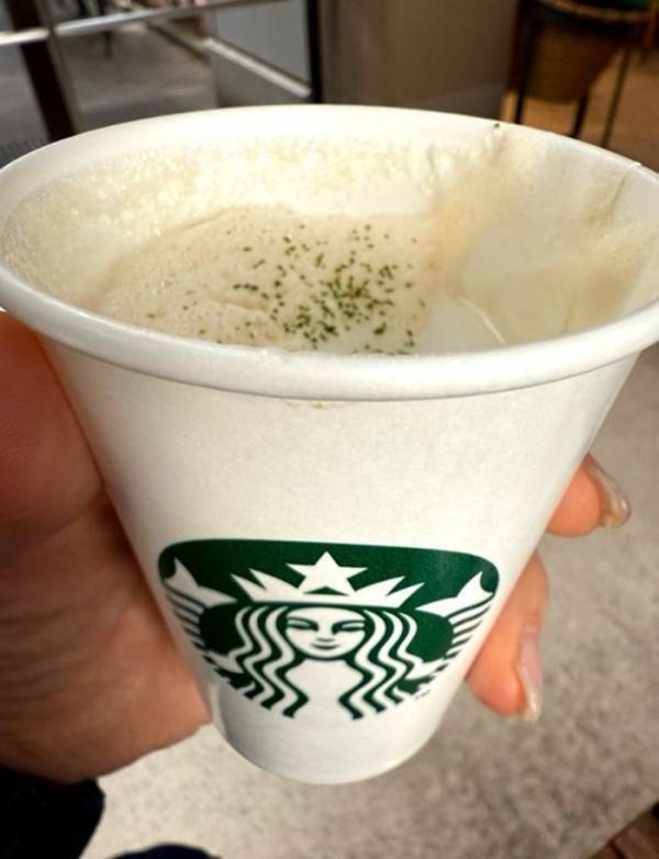 北斗晶、朝食食べる暇なくスタバで購入した品「お昼ご飯までは頑張れそう」