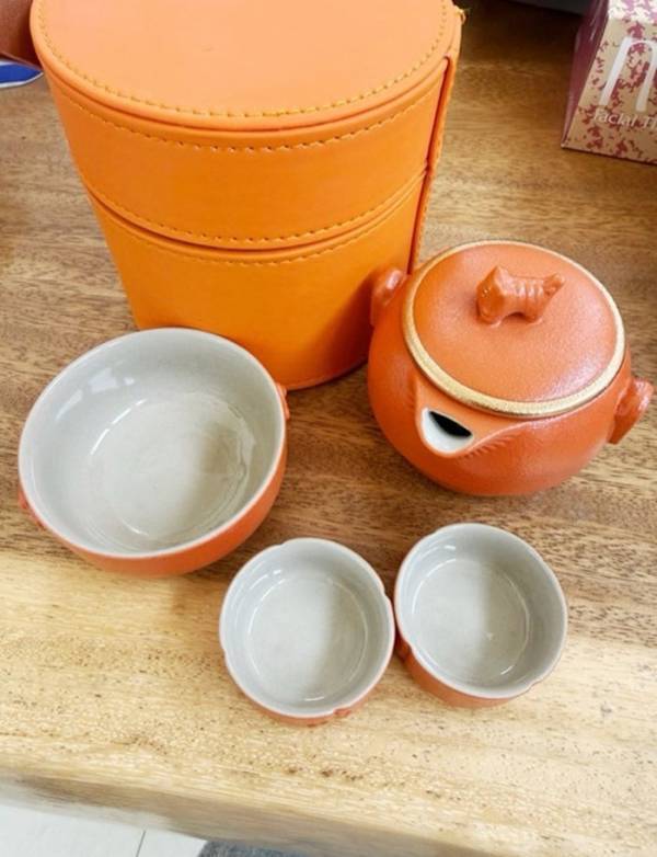 北斗晶「買って大正解」台湾で購入した茶器を紹介「色も可愛いし一目惚れして」