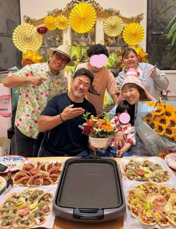 北斗晶、夫・佐々木健介からのユニークな誕プレに感激「凄く嬉しい贈り物です」