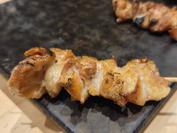 高橋英樹、焼き鳥を堪能し大満足「どれもみんな旨いなあ！」