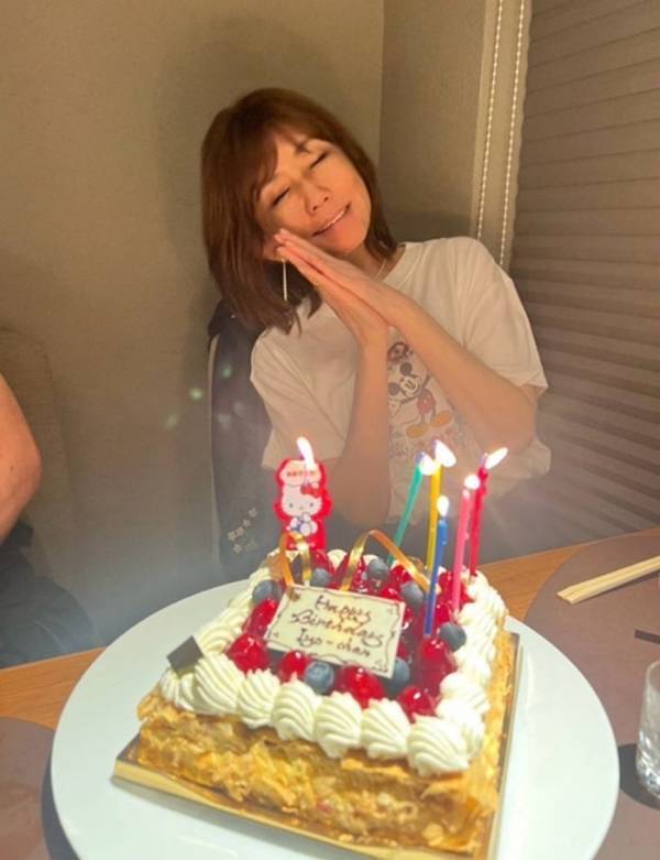 早見優、松本伊代の誕生日をサプライズでお祝い「私まで幸せな気持ちに」