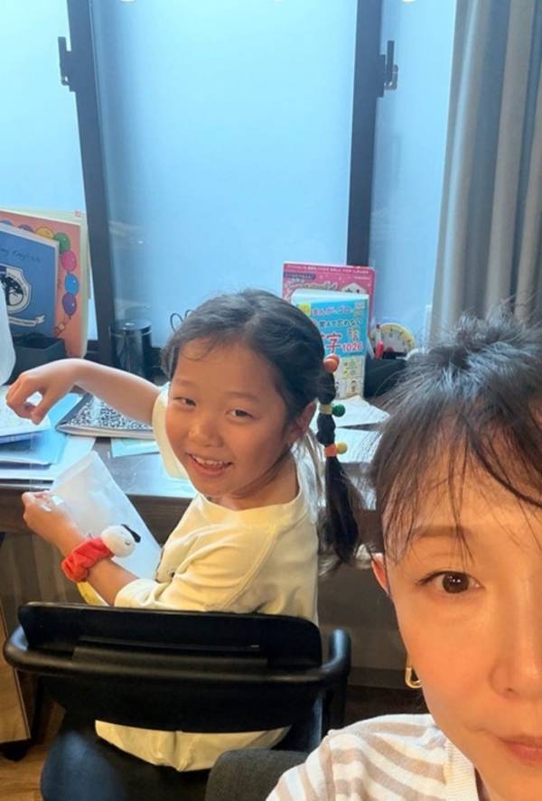 小原正子、給食参観での微笑ましい光景を報告「むちゃくちゃ可愛かったです」