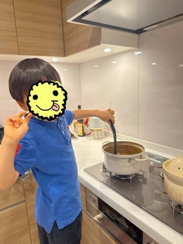 小倉優子、息子たちと翌日用のカレー作り「あっという間に完成」