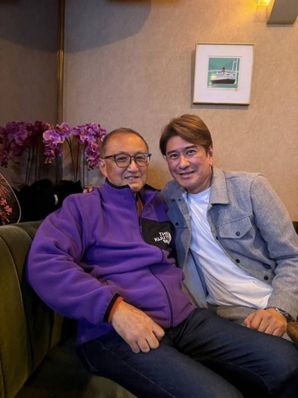 川崎麻世、箱根旅行で起きた奇跡を報告「こんな偶然の再会がある事に驚きました」