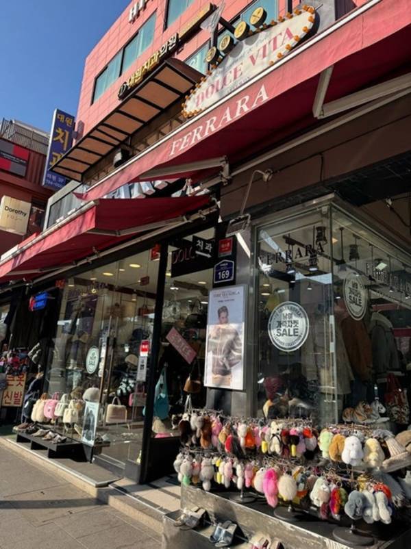 堀ちえみ「テンションが上がりっぱなし」韓国での購入品を紹介「いいお買い物ができました」