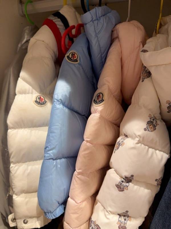 川崎希、子どものコートのクリーニング代に驚き「高かったけど代々使うからコスパ良いかも」