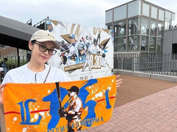 藤あや子、栗山巧選手の引退試合を観戦「25年間本当にお疲れ様でした！！」