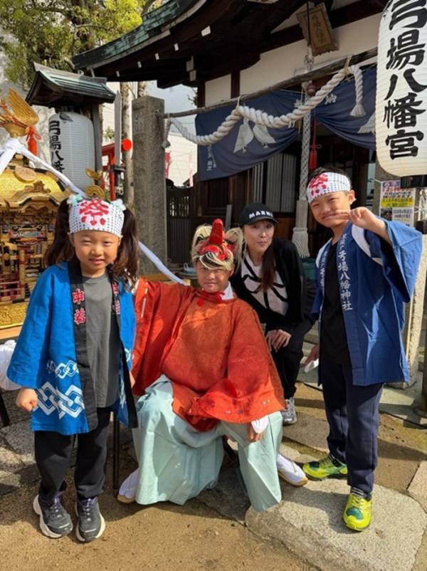 小原正子、長男が地元の祭りで果たした大役を報告「実現して嬉しい！」