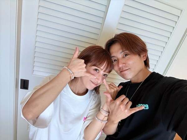 杉浦太陽、夏休み中に家族旅行でハワイへ「ワイキキビーチのホテルから景色抜群」