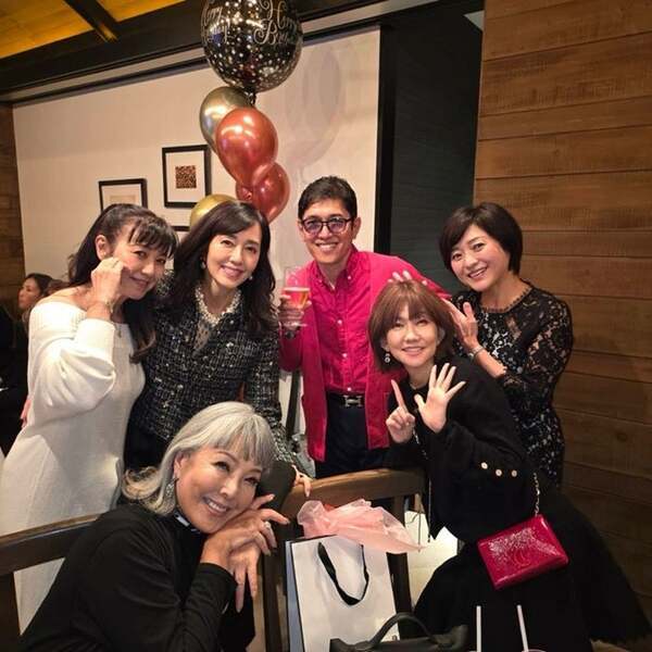 早見優「同期仲間」薬丸裕英の還暦パーティに参加「16歳からのお付き合い。45年のお付き合い」