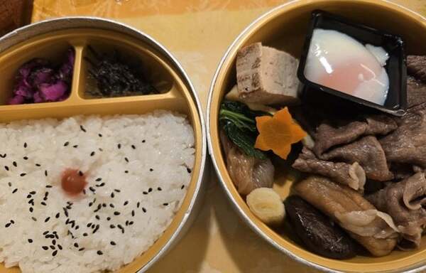 高橋英樹、差し入れの夕食を公開「嬉しいお土産でした」
