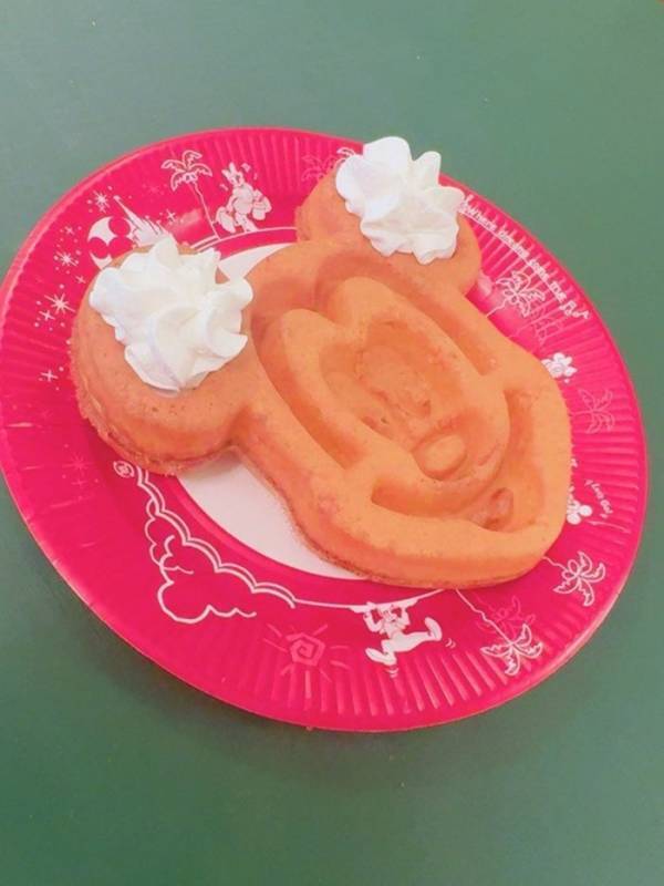 TDLで入手困難なワッフルをゲット「諦めずに何回かトライするのオススメです」