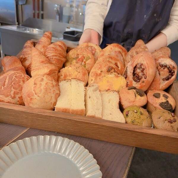 「大満足」娘と1時間待ちの人気店でランチ「おかず系も甘い系もどれもおいしくて」