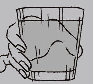 これが、おじさんぽくならないグラスの持ち方。指を全部かけずに、4本の指先で持つ。