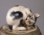 リアルかわいいネコは必見！『没後100年　宮川香山』展、六本木で開催