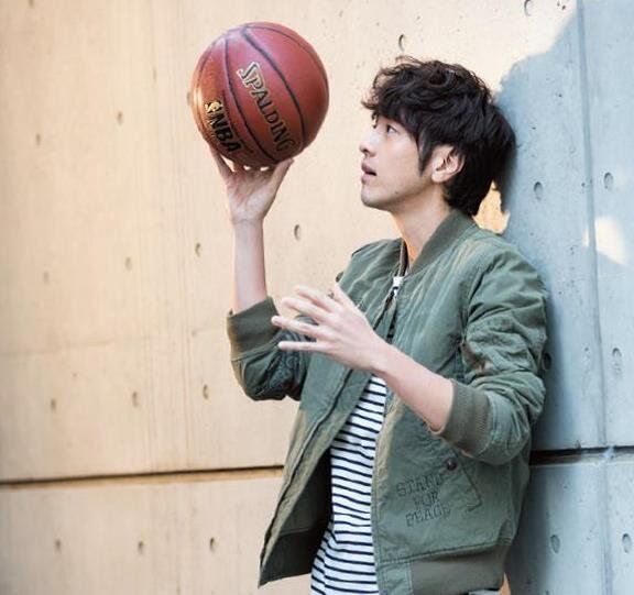 自身も高校時代はバスケにのめり込んだという北川さん。