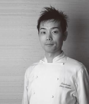 岸田周三さんは、芸術的な料理を作る天才シェフ。