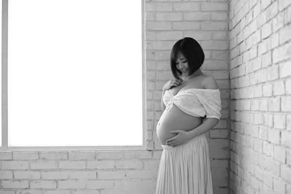 【独占】蒼井そらさんのマタニティフォト公開！双子妊娠の喜びと苦労
