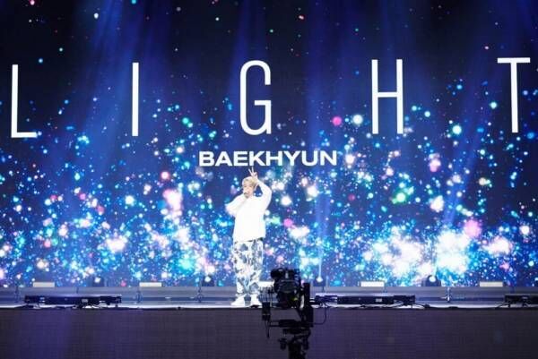 EXO・ベクヒョンが初ソロコンサート「Beyond LIVE &amp;#8211; BAEKHYUN : LIGHT」をオンラインで配信！