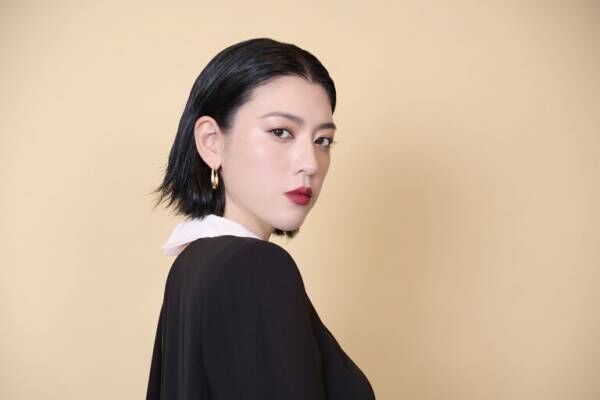 「三吉彩花さんはアジアでも条件が揃っているまれな女優」韓国の気鋭監督が絶賛する理由