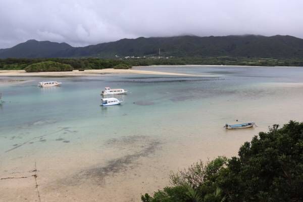 「ここは日本ですか？！」の美しい海…女性約200人調査【沖縄】の絶景スポット10選