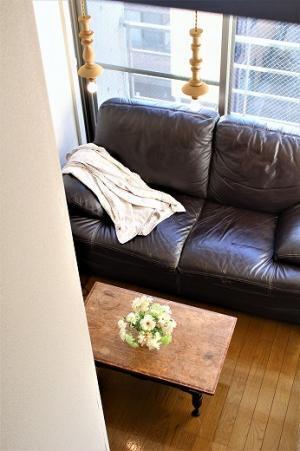 【フラワーデザイナー石井千花さんに聞く、お花のお手入れと飾り方のコツ・応用編】 スタッフの自宅でも始まる、花のある暮らし[PR]