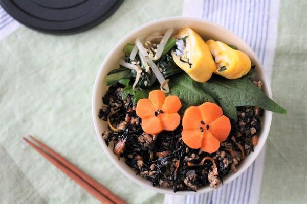 【お弁当を作ろう！第3回】　お弁当に華を添える飾り切りアイデア[PR]
