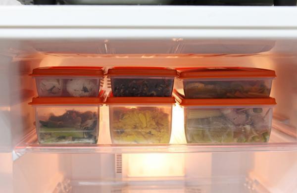 【作り置きおかず第1回】鶏ハムと生鮭でメインのおかず2種[PR]