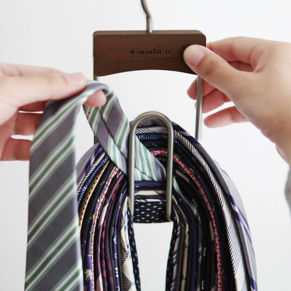 ずれにくいネクタイハンガーならパパの毎朝のストレスも解消！
