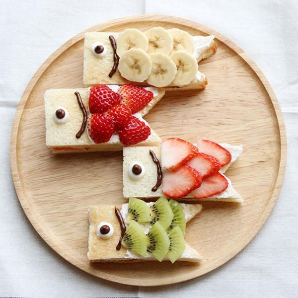 こどもの日に作ろう！食パンで作れる「鯉のぼりフルーツサンド」[PR]