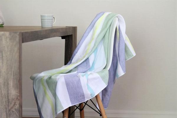 昨年3000枚がスピード完売！これからの季節の必需品「今治タオルケット」が入荷しました。[PR]
