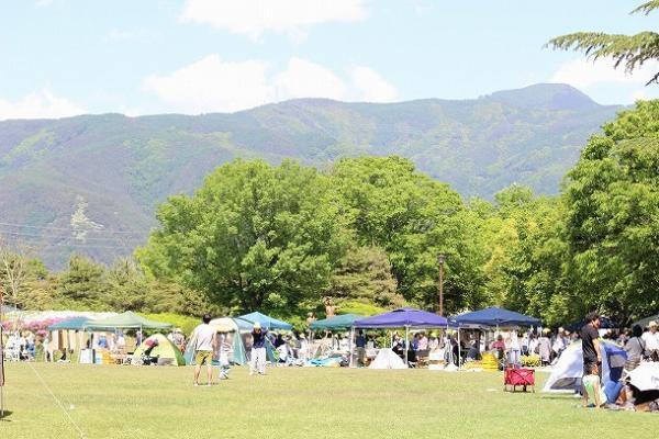 【おさんぽ手帖】 クラフトフェアまつもとまで、作家さん探しの旅へ[PR]