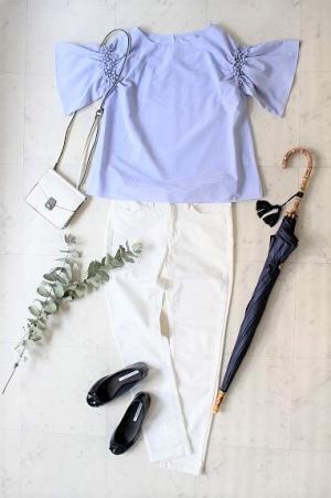 雨の日もご機嫌に♪お出かけが楽しみになる、こんな梅雨のファッションアイテムはいかがですか？[PR]